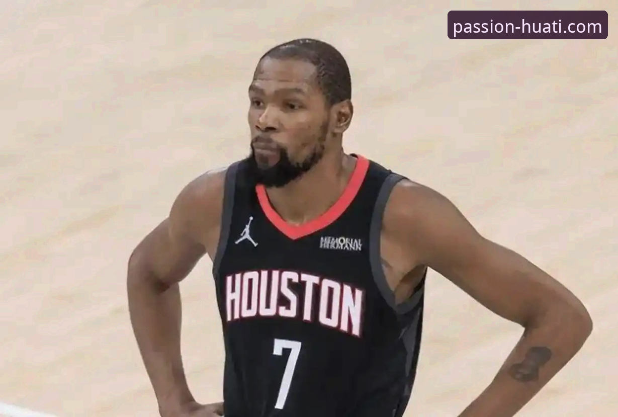 火箭大胜尼克斯背后：杜兰特领衔三连胜深度战术解析